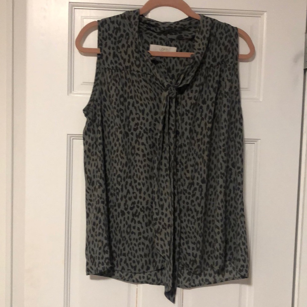LOFT Gray Cheetah Tank Top